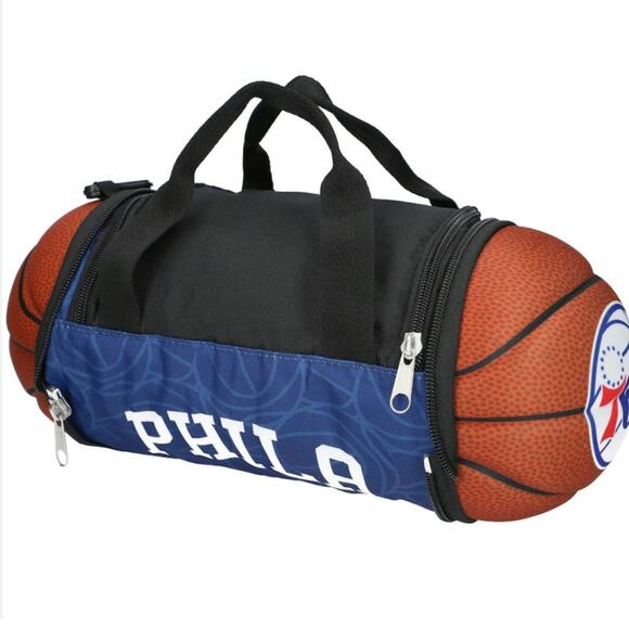 NWOT PHILADELPHIA 76ERS BASKETBALL TO DUFFLE BAG WITH SHOULDER STRAP - Picture 1 of 5